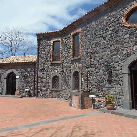 فندق Le Cisterne Dell'Etna Calcerana-Marina المظهر الخارجي الصورة