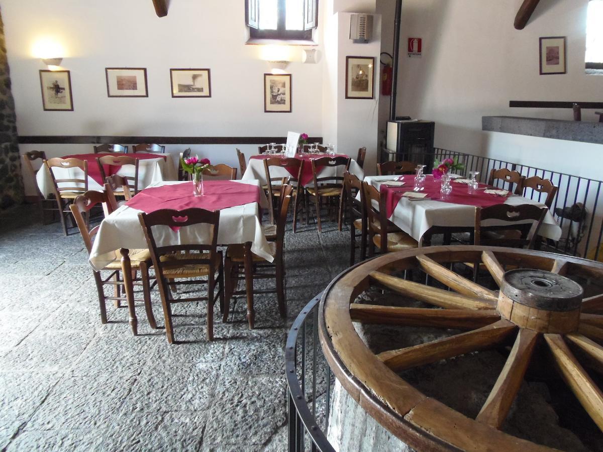 فندق Le Cisterne Dell'Etna Calcerana-Marina المظهر الخارجي الصورة