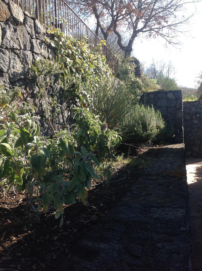 فندق Le Cisterne Dell'Etna Calcerana-Marina المظهر الخارجي الصورة