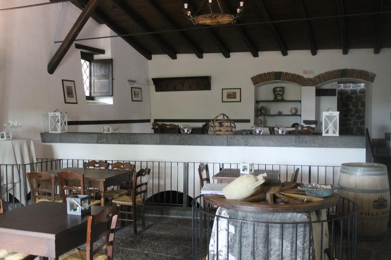 فندق Le Cisterne Dell'Etna Calcerana-Marina المظهر الخارجي الصورة